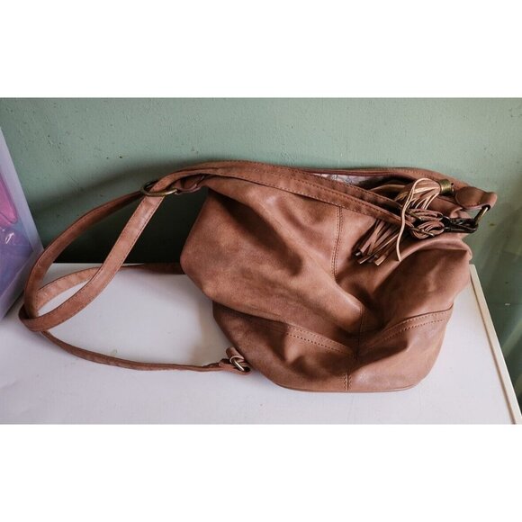 Fiorelli Crossbody Pebbled Texture Bag/Backpack - Picture 1 of 8